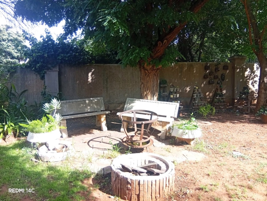 5 Bedroom Property for Sale in Universitas Ridge Free State